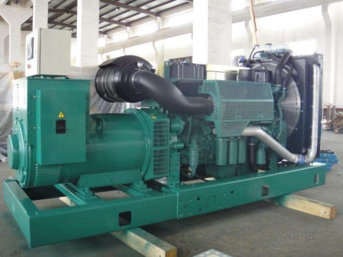 苍南便携静音：租赁无声发电机组，便携式解决能源需求